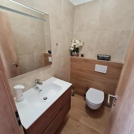 App Mare 公寓 乌马格